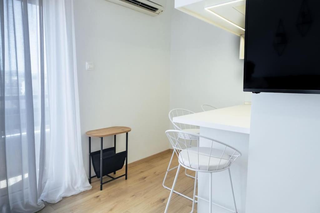 Cozy Studio In The Heart Of City Komotini Exterior photo